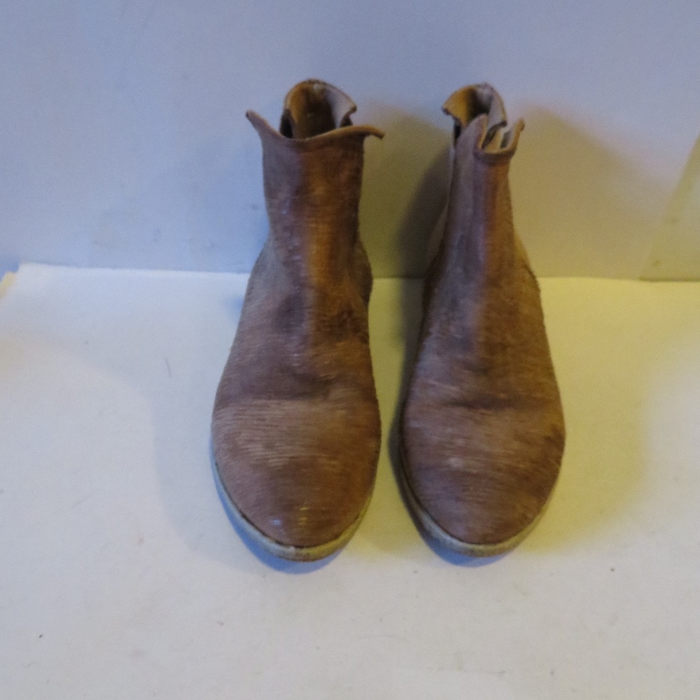 CAVALLINI HONEY BROWN LEATHER  ANKLE BOOTS 7